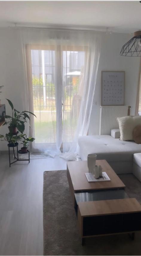 Appartement Cosy Et Bien Equipe Nanterre Kültér fotó