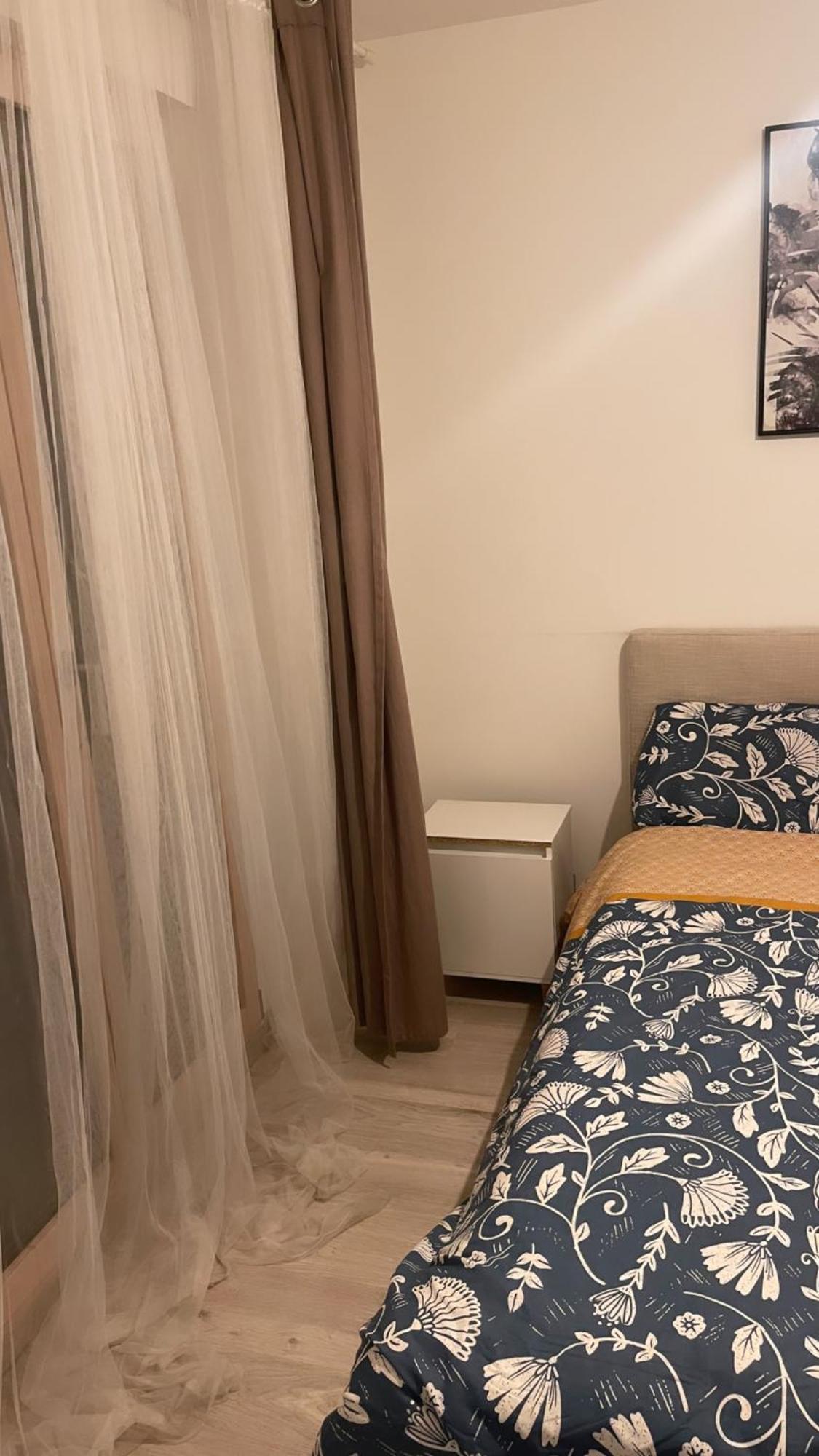 Appartement Cosy Et Bien Equipe Nanterre Kültér fotó